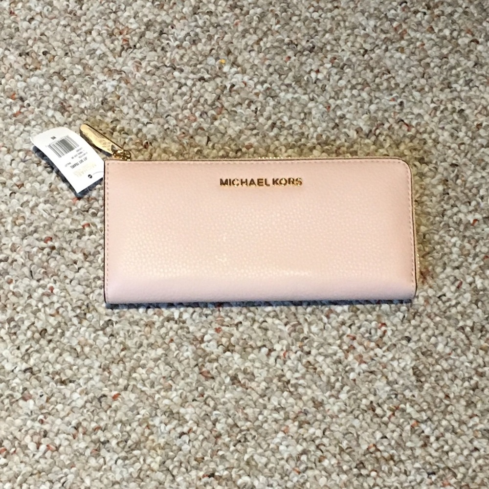 Michael Kors wallet